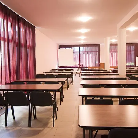Arena Tarnovo - Free Private Parking Hotel 3*