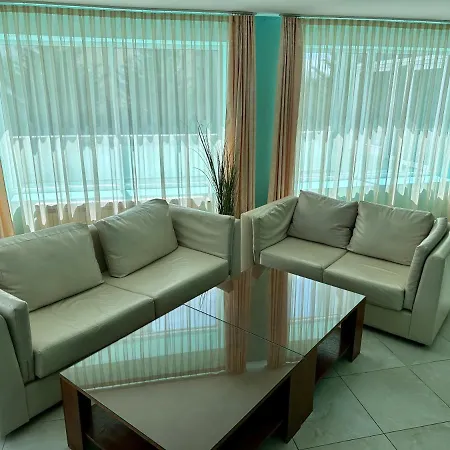 Hotel Arena Tarnovo -free Private Parking Veliko Tarnovo